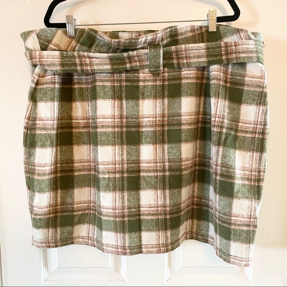 NEW Paperbag Waist Plaid Fuzzy Knit Belted Skirt - Picture 8 of 15